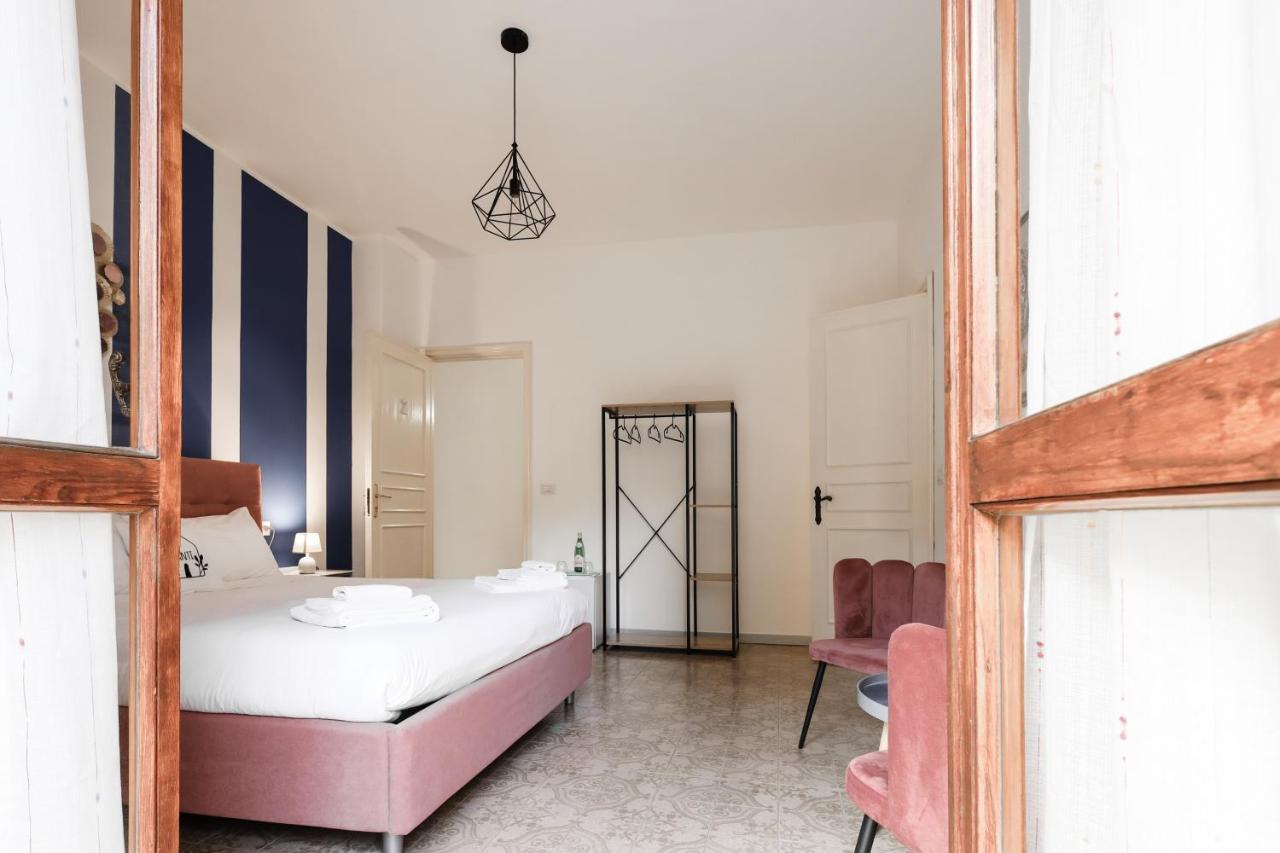 2 Santi - Suite And Rooms Лечче Екстер'єр фото
