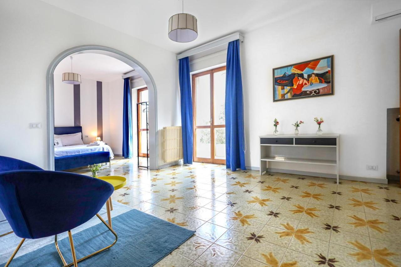 2 Santi - Suite And Rooms Лечче Екстер'єр фото
